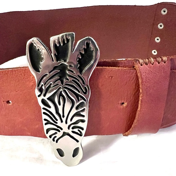 NEW Anthropologie Zebra Head Buckle Leather Belt Size Small Tan - Picture 4 of 10